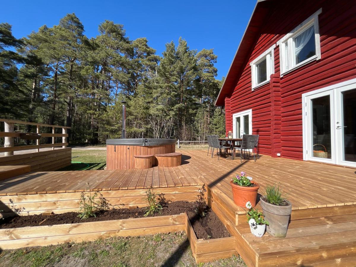 Tahkuna Puhkekeskus Hiiumaa Extérieur photo