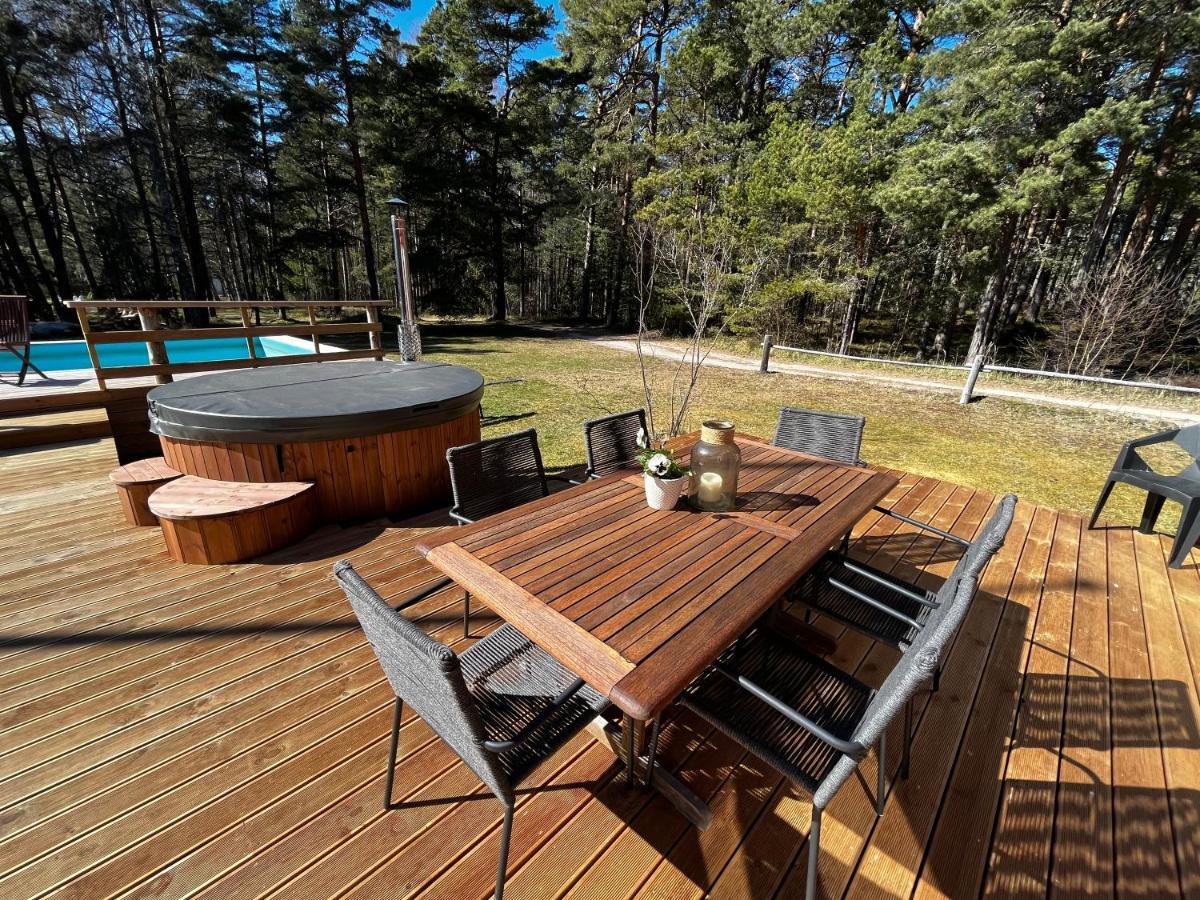 Tahkuna Puhkekeskus Hiiumaa Extérieur photo